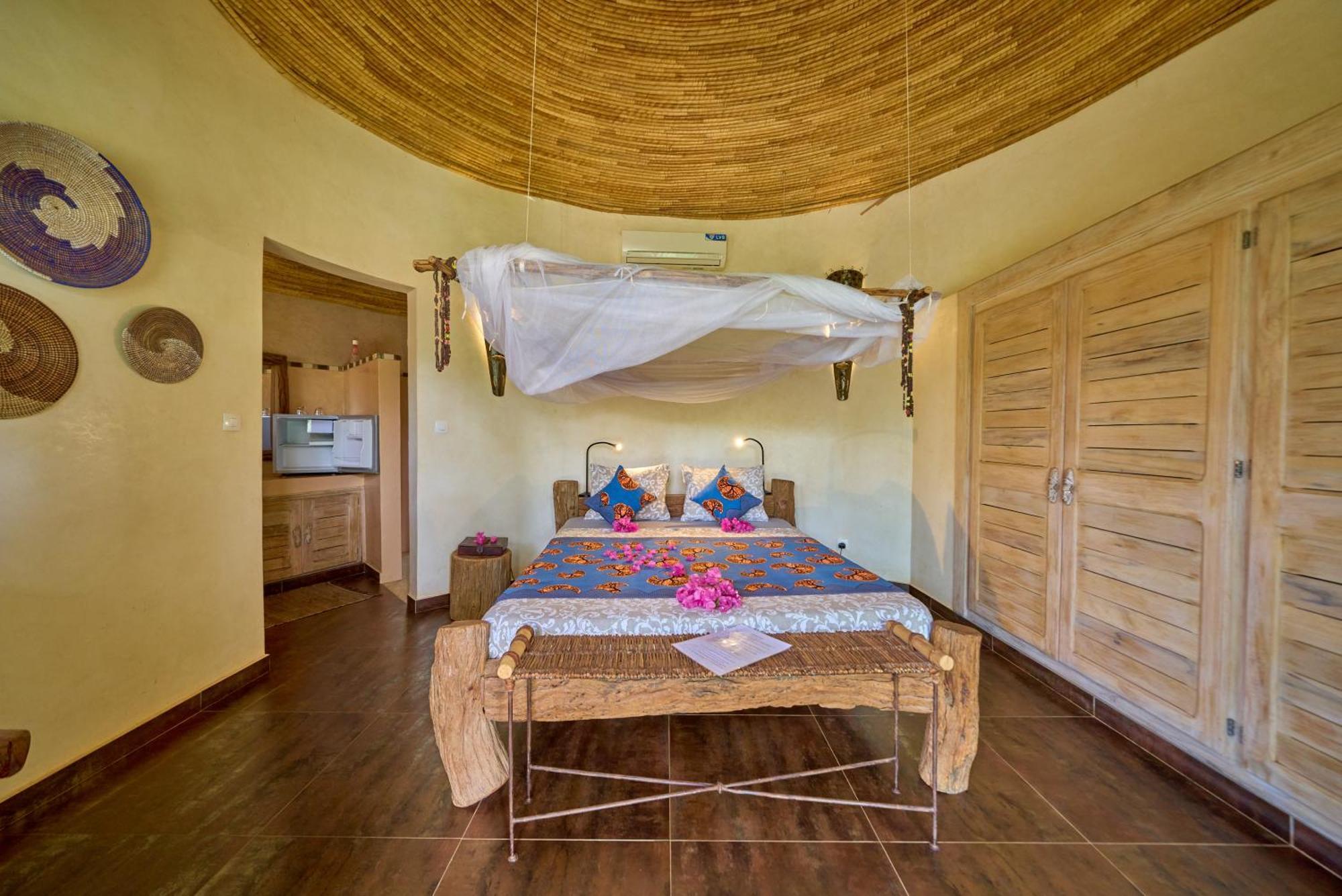 Hotel Keur Palmier à Saly Portudal Extérieur photo