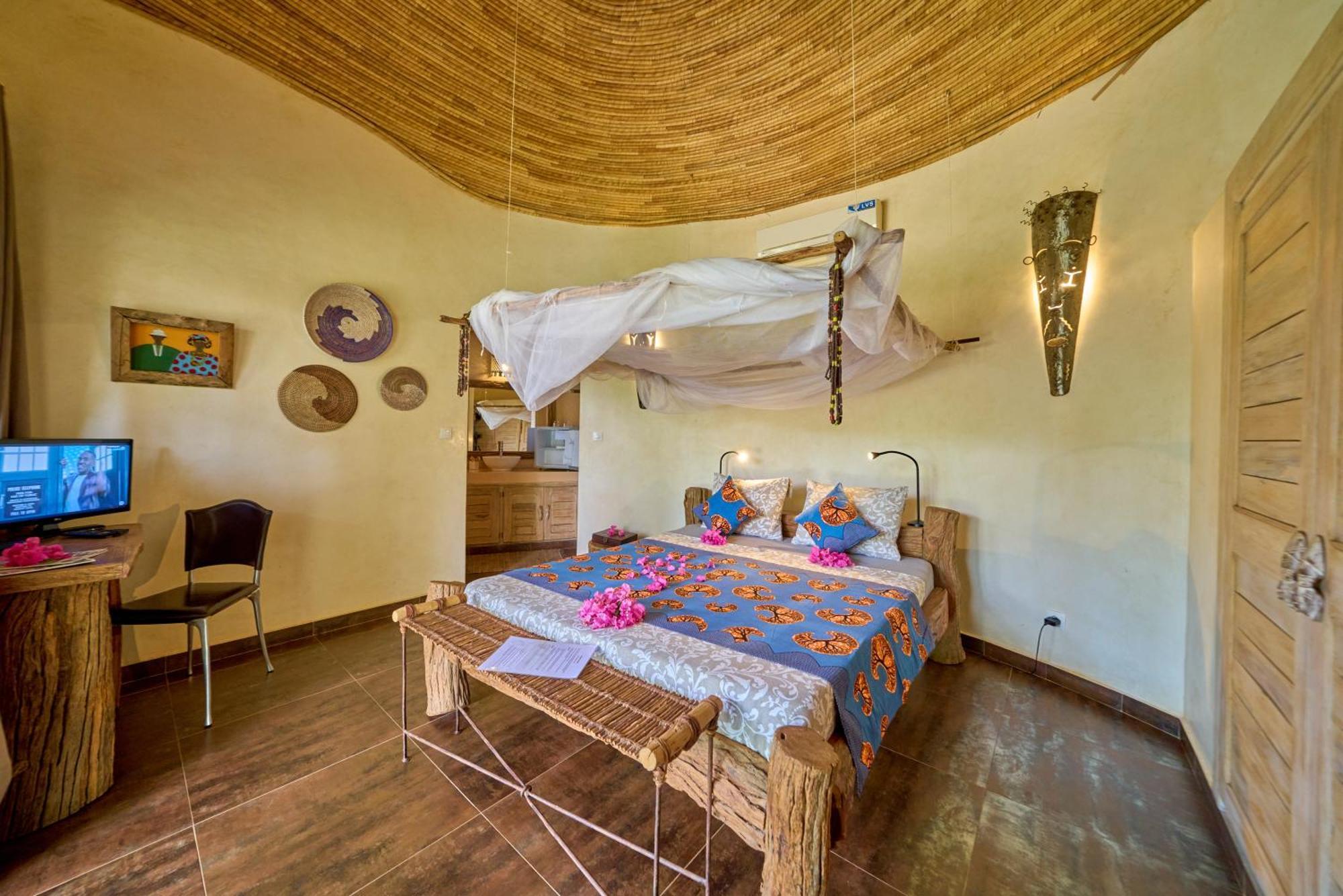 Hotel Keur Palmier à Saly Portudal Extérieur photo